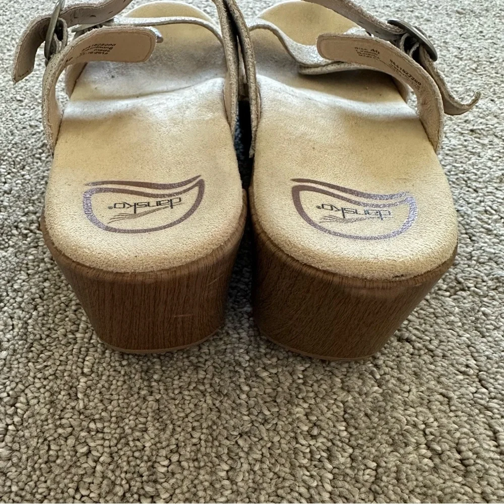 Dansko‎ Sophie Sandals - Ivory Metallic - Size 40